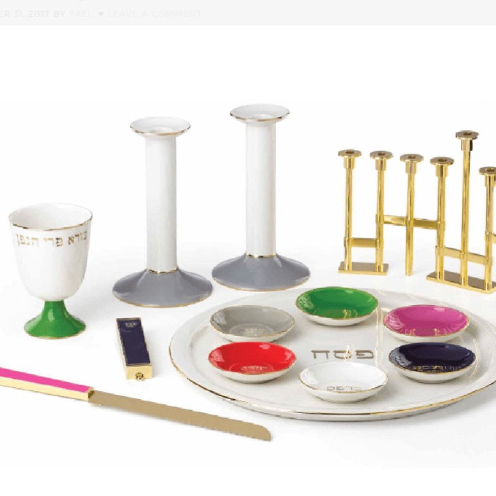 kate spade Oak Street set of 2 Candlesticks Pair white grey nwt